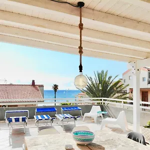  Guest house Beachfront